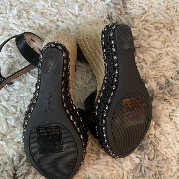 Black wedges - Picture 3 of 3